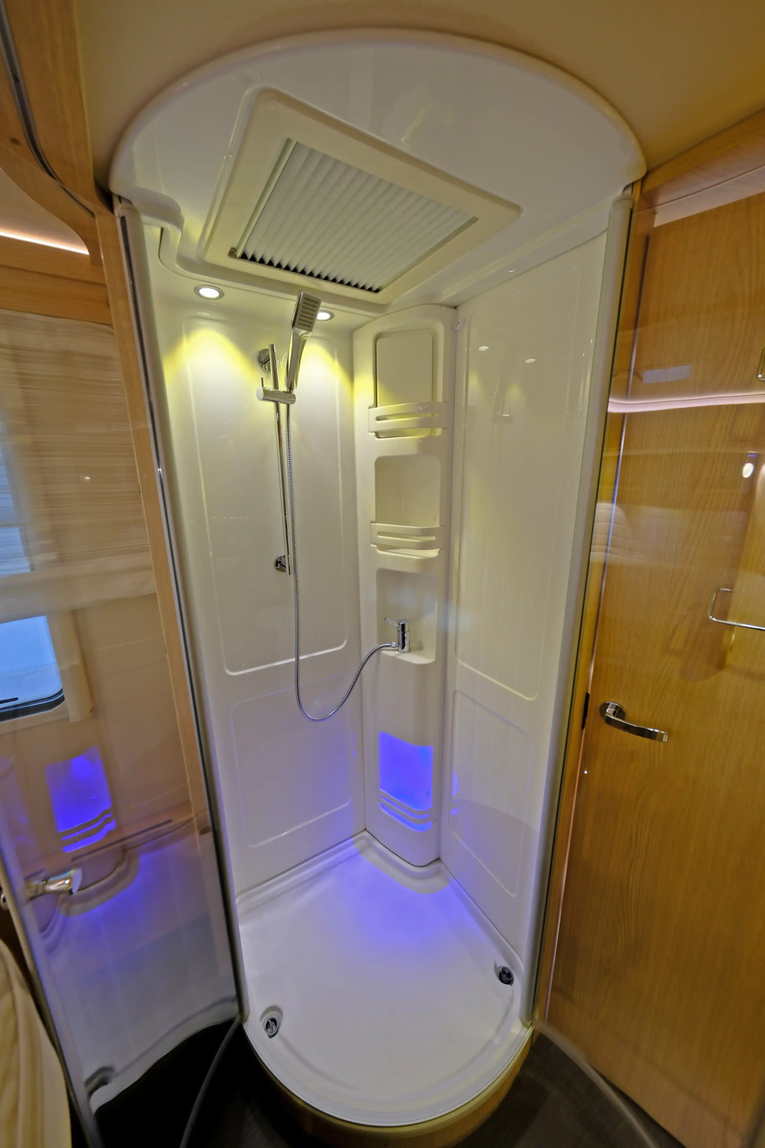 HYMER-ERIBA B 708 SL 